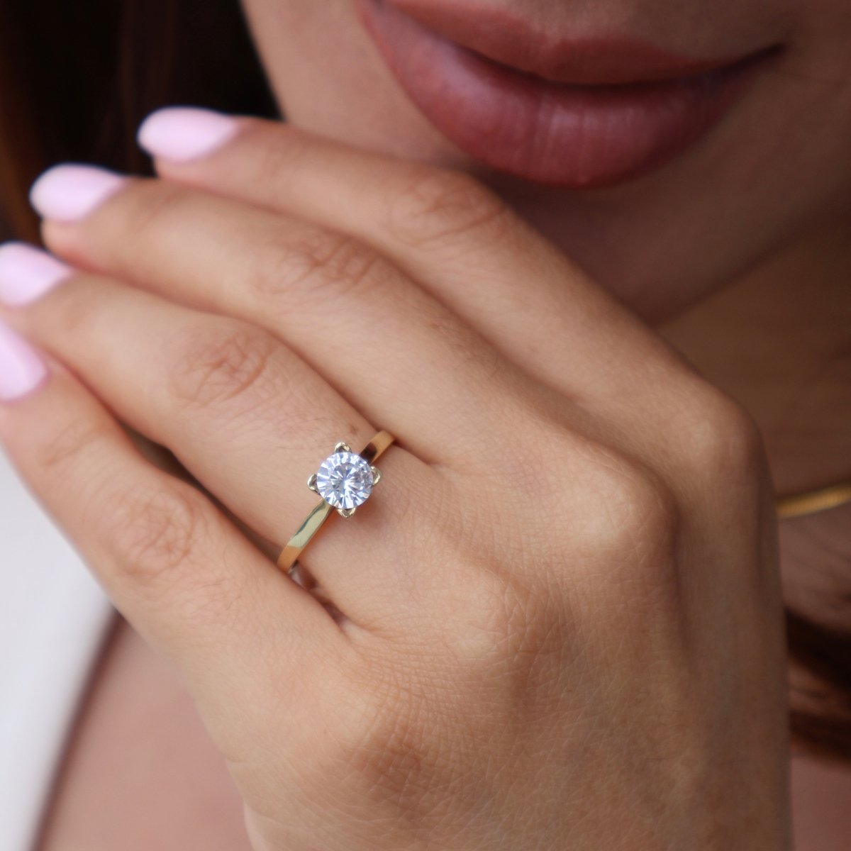 Anillo en Oro Amarillo 10k con Circonia Mod. 15230 - Mouty Joyería