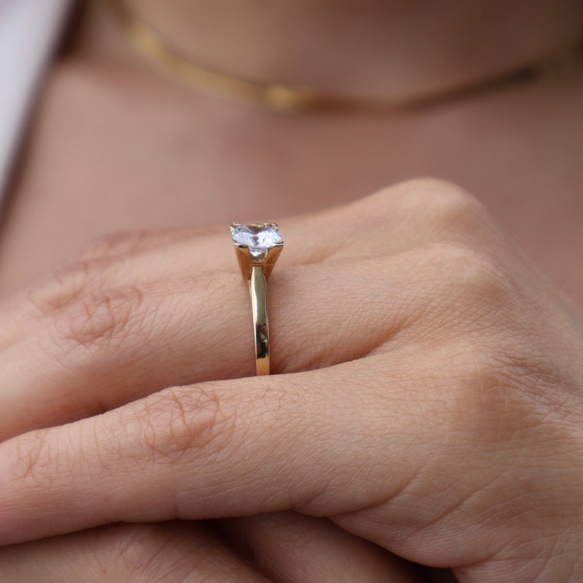 Anillo en Oro Amarillo 10k con Circonia Mod. 15230 - Mouty Joyería