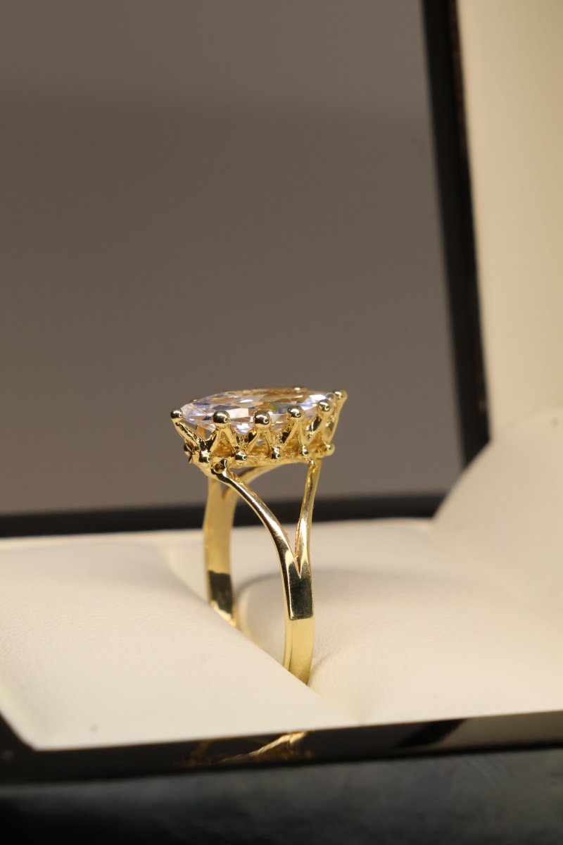 Anillo en Oro Amarillo 10k con Circonia Mod.15962 - Mouty Joyería