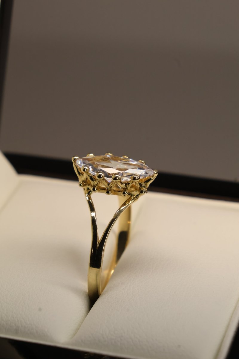 Anillo en Oro Amarillo 10k con Circonia Mod.15962 - Mouty Joyería