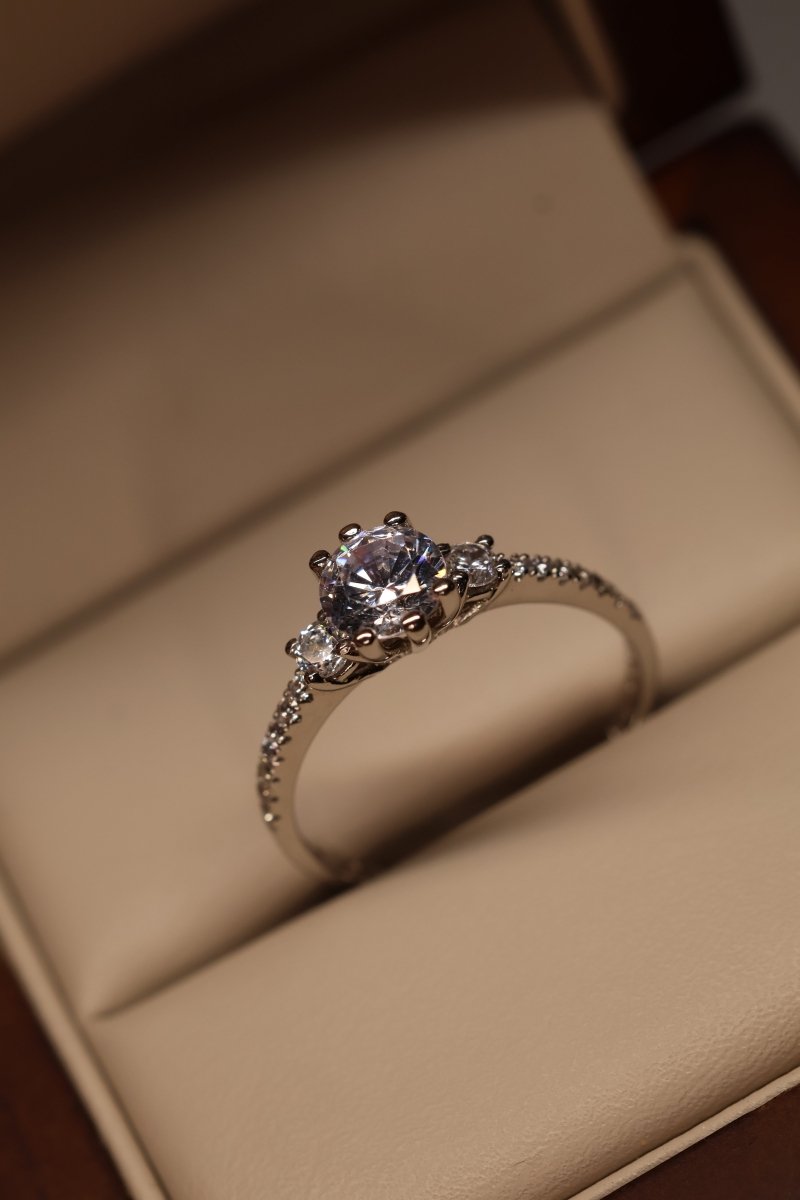Anillo Eternia en Oro - Mouty Joyería