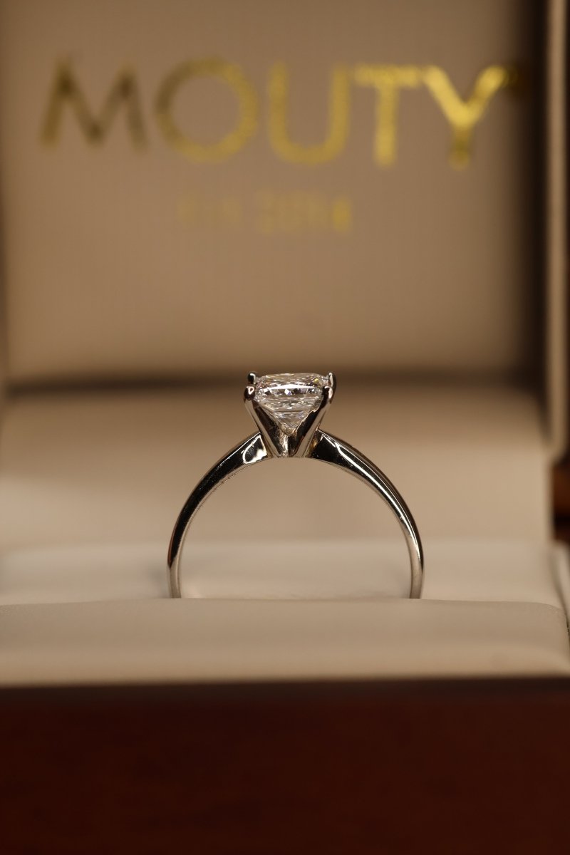 Anillo Evangeline en oro 1.00 ct - Mouty Joyería