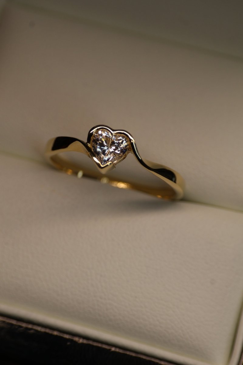 Anillo Mod 15916 en oro - Mouty Joyería