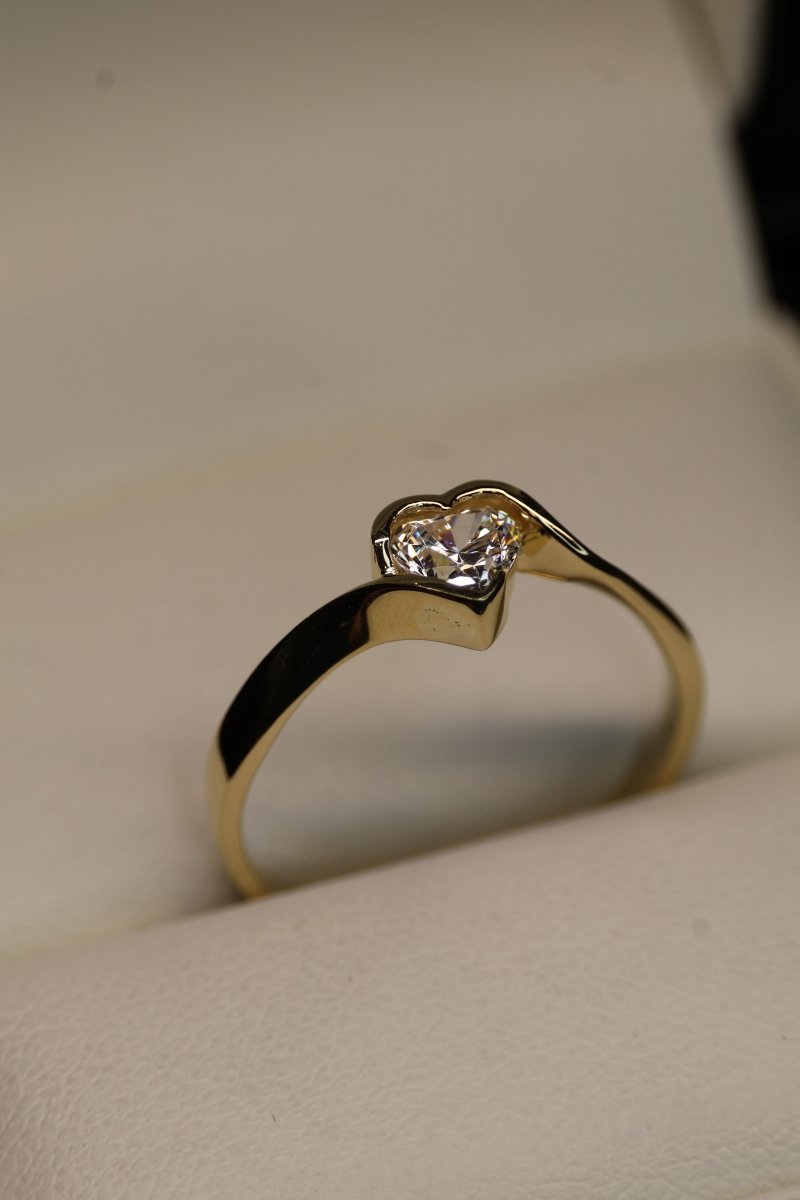 Anillo Mod 15916 en oro - Mouty Joyería
