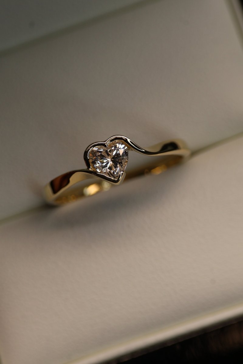 Anillo Mod 15916 en oro - Mouty Joyería