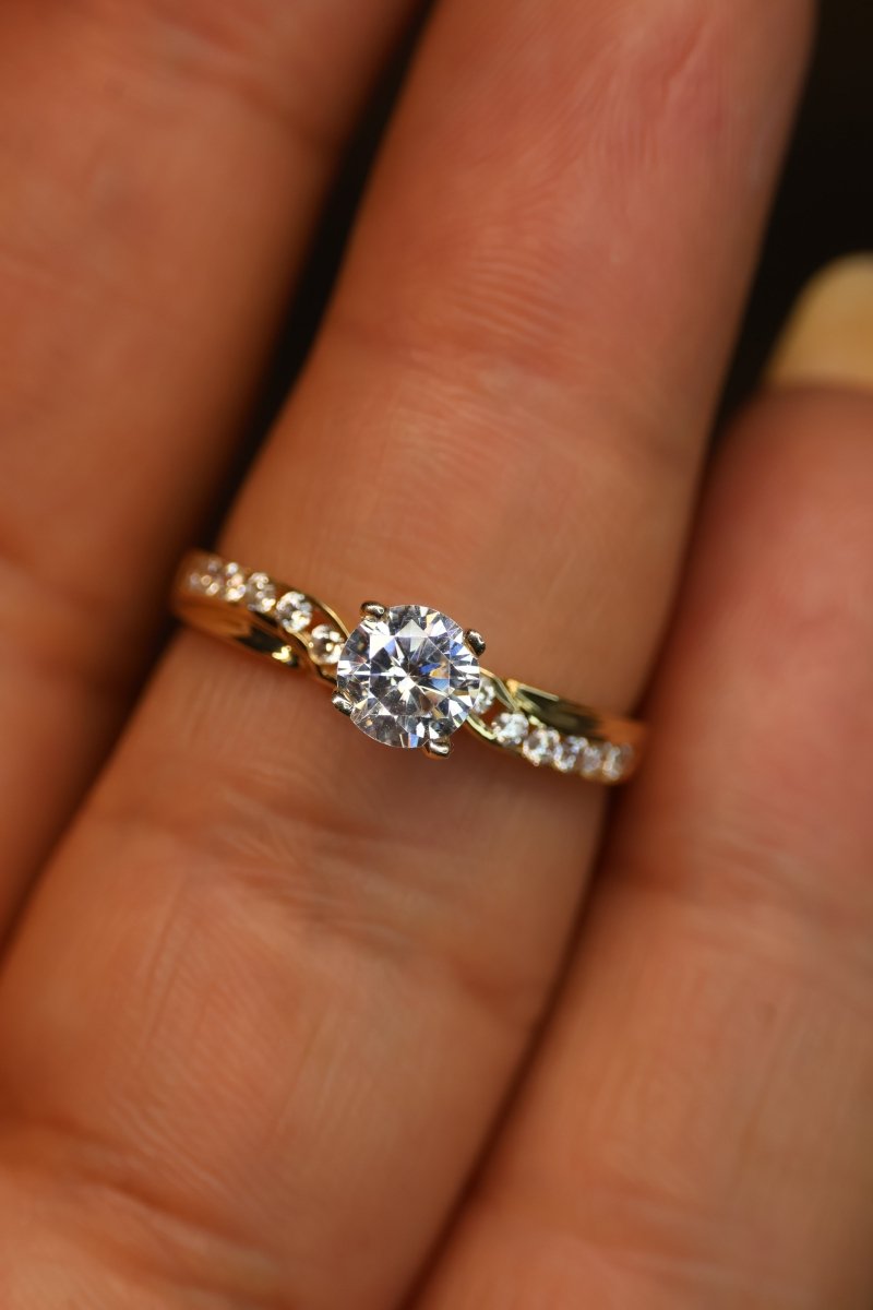 Anillo Nicte en Oro .50 ct - Mouty Joyería
