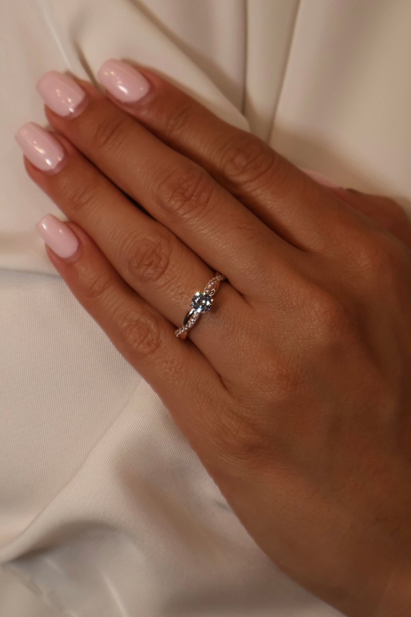 Anillo Slim en Oro - Mouty Joyería