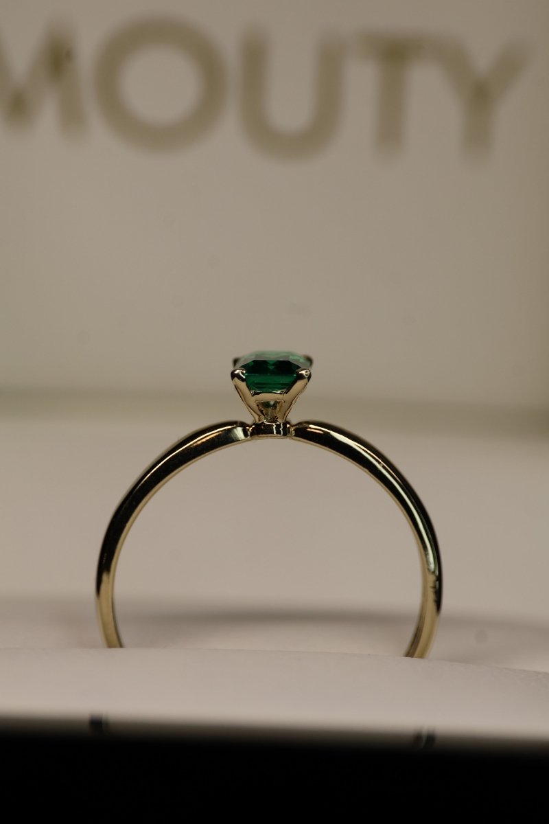 Anillo Vera en Oro .80 ct - Mouty Joyería