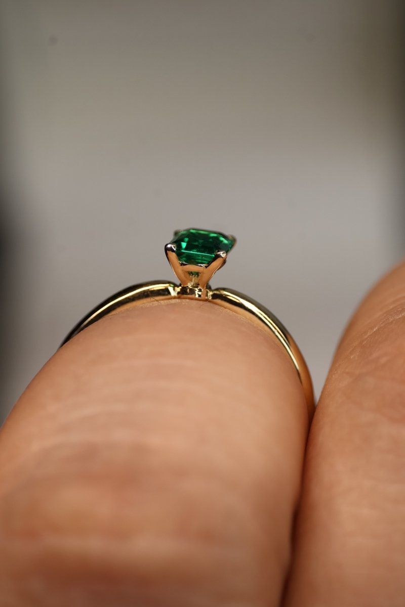 Anillo Vera en Oro .80 ct - Mouty Joyería