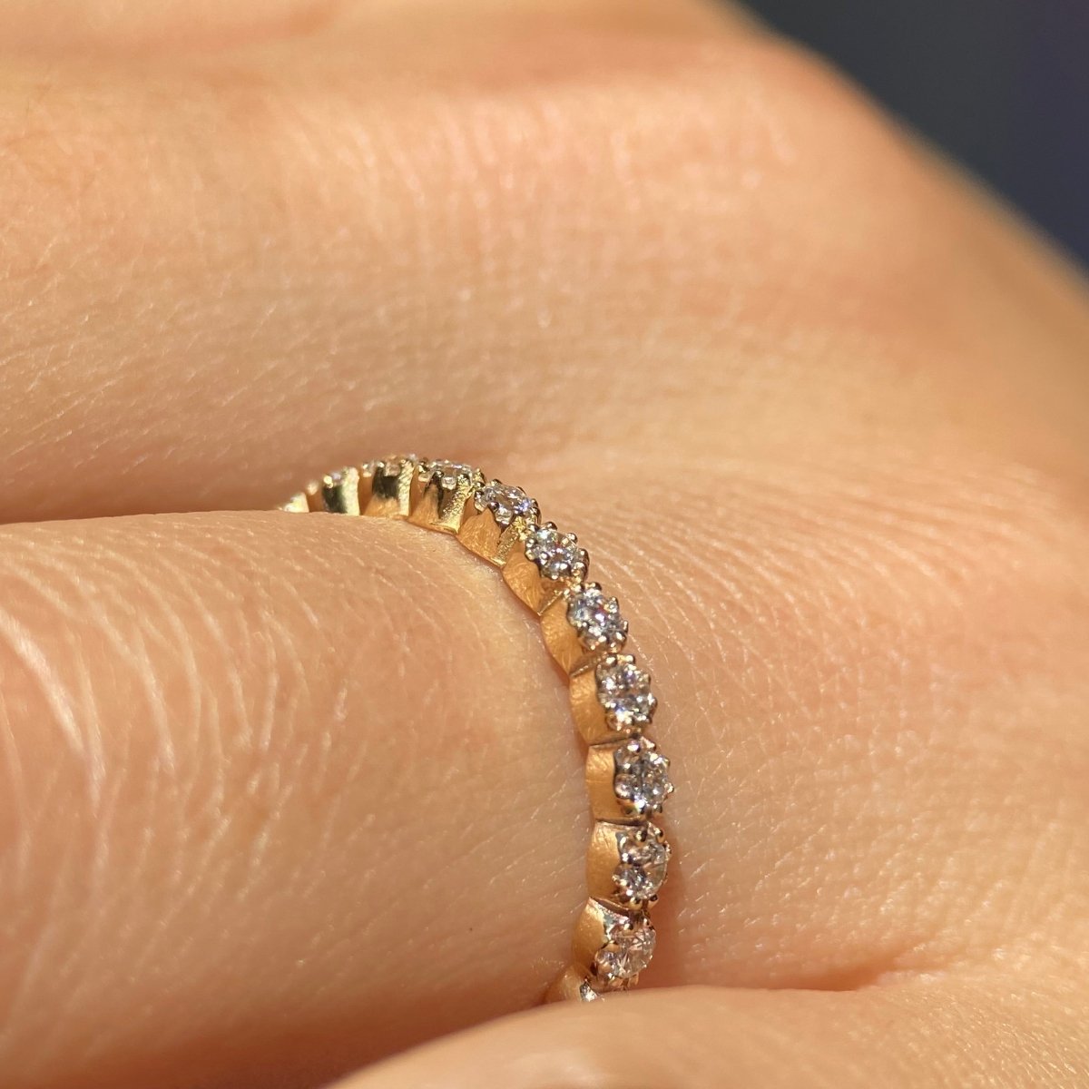Churumbela Leah en oro amarillo 14k con circonias Mod.8473 Talla 7 - Mouty Joyería