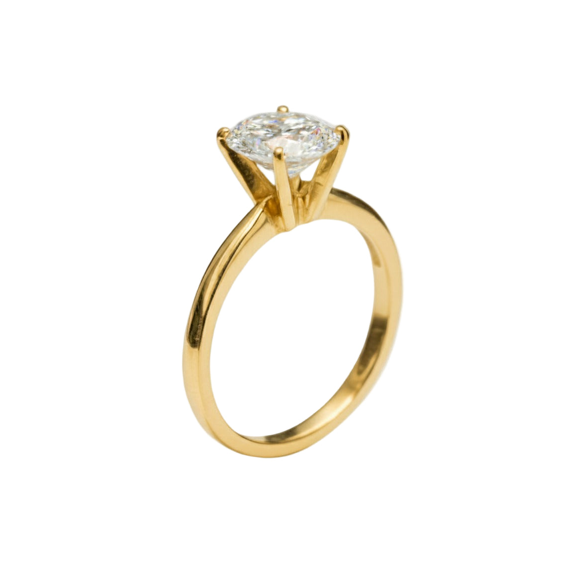 Anillo Emily en oro corte oval 1.00 ct