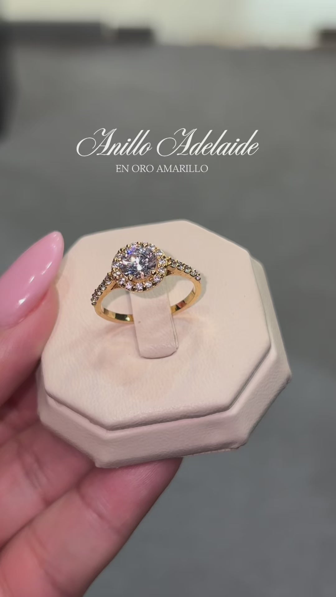 Anillo Adelaide en Oro 1.00 ct