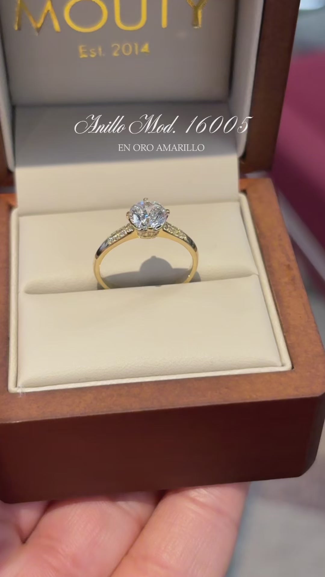 Anillo en Oro Amarillo 14k con Circonia Mod.16005
