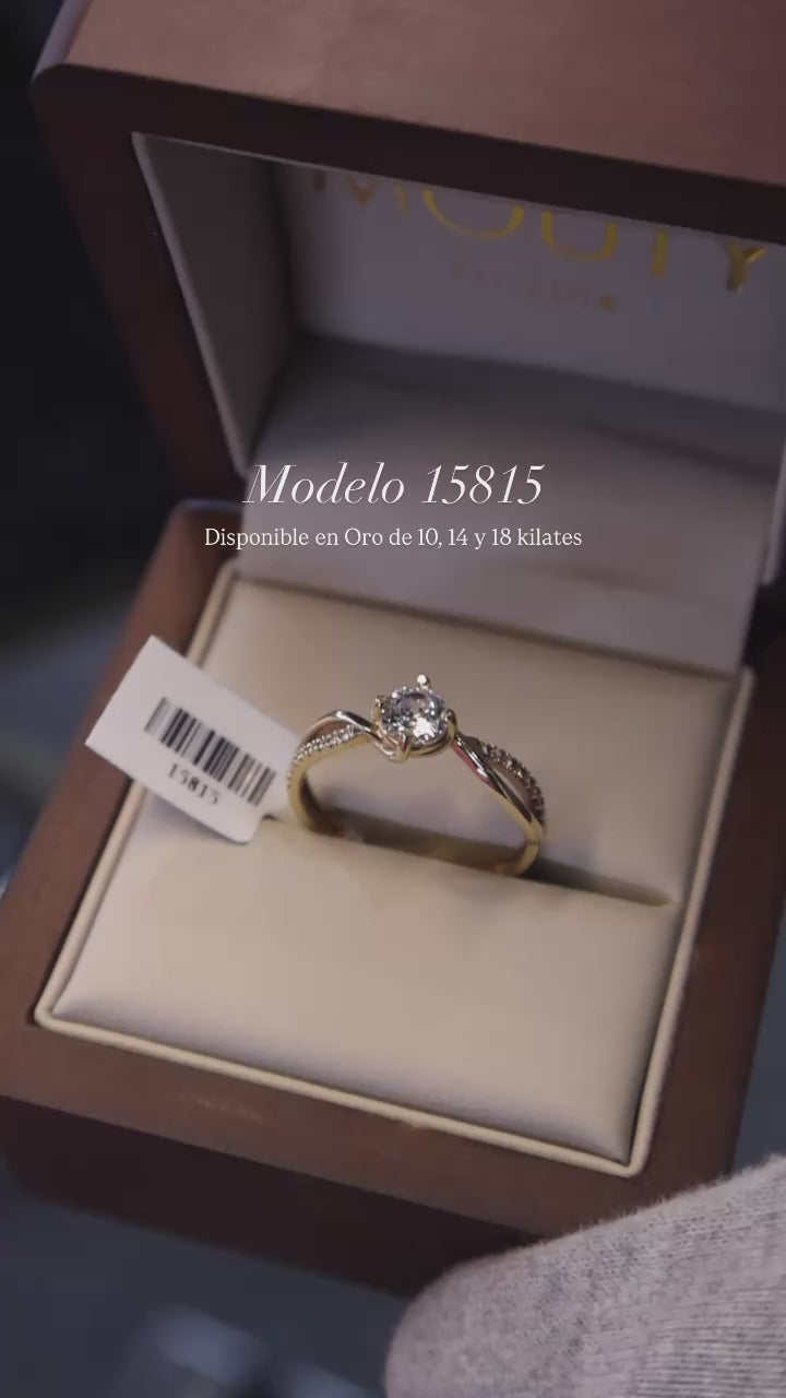 Anillo Ethernel en oro 0.47 ct
