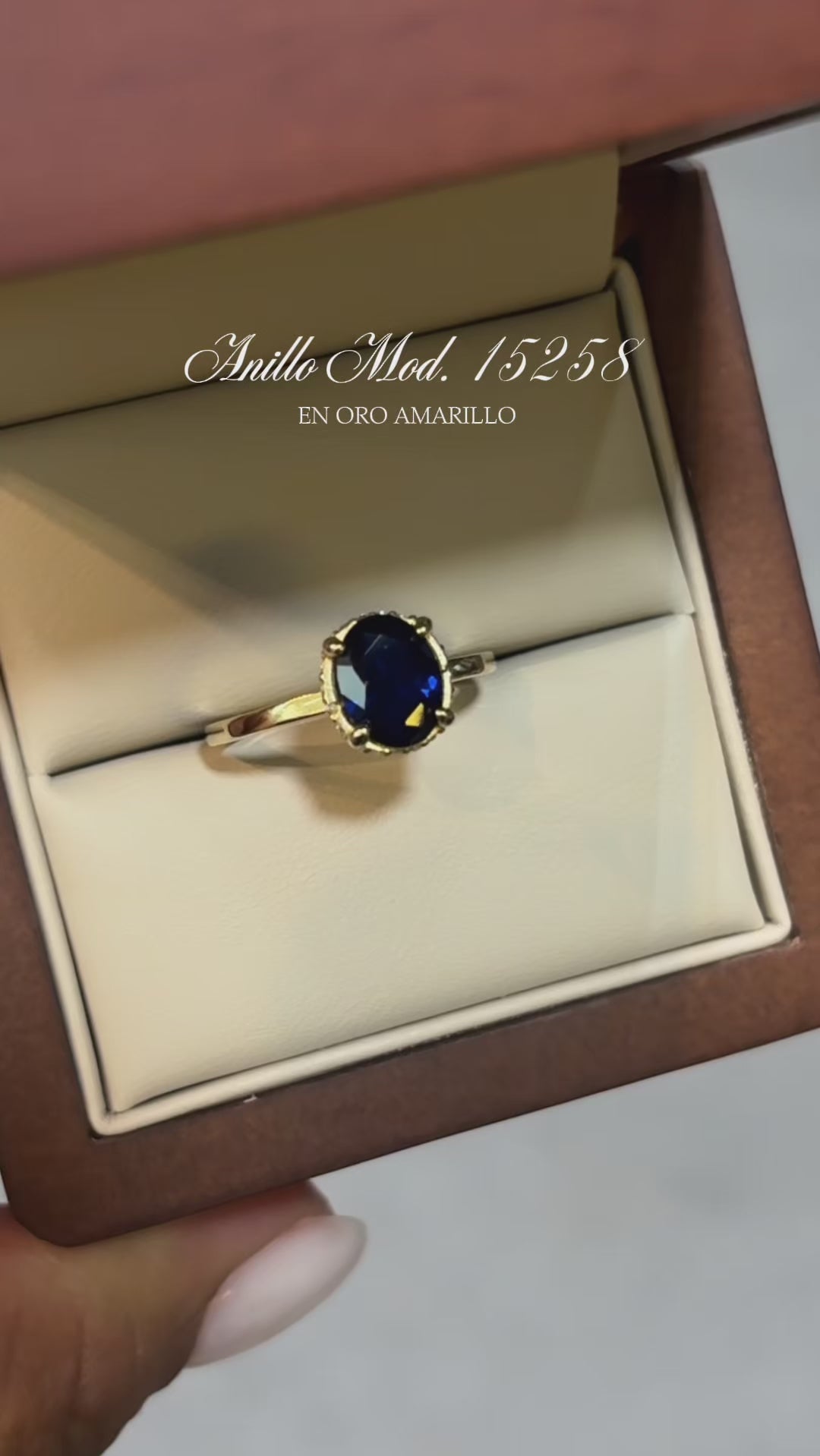 Anillo en Oro Amarillo 10k con Circonias Mod. 15258