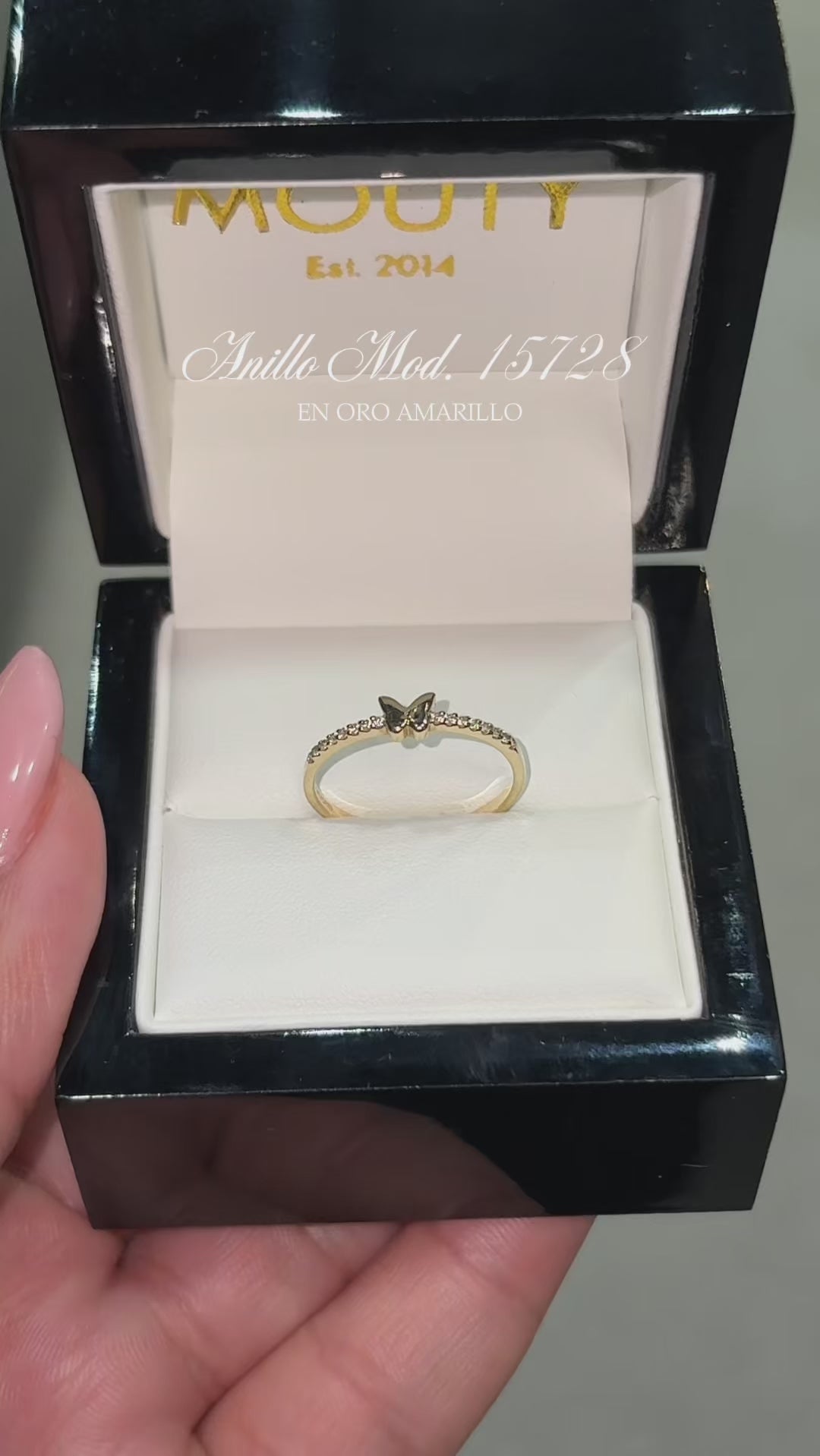 Anillo en Oro Amarillo 10k con Circonias Mod. 15728