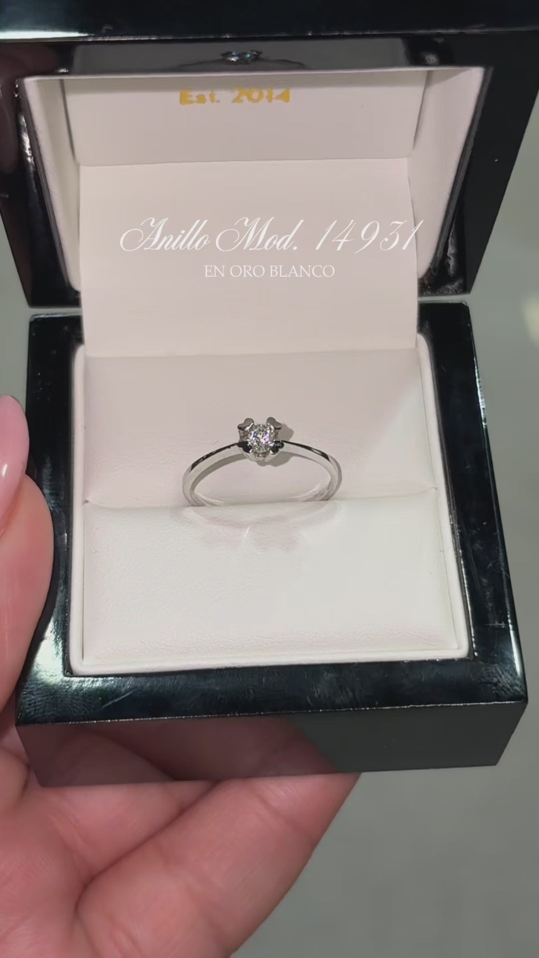 Anillo en oro blanco 14k con circonia blanca Mod: 14931