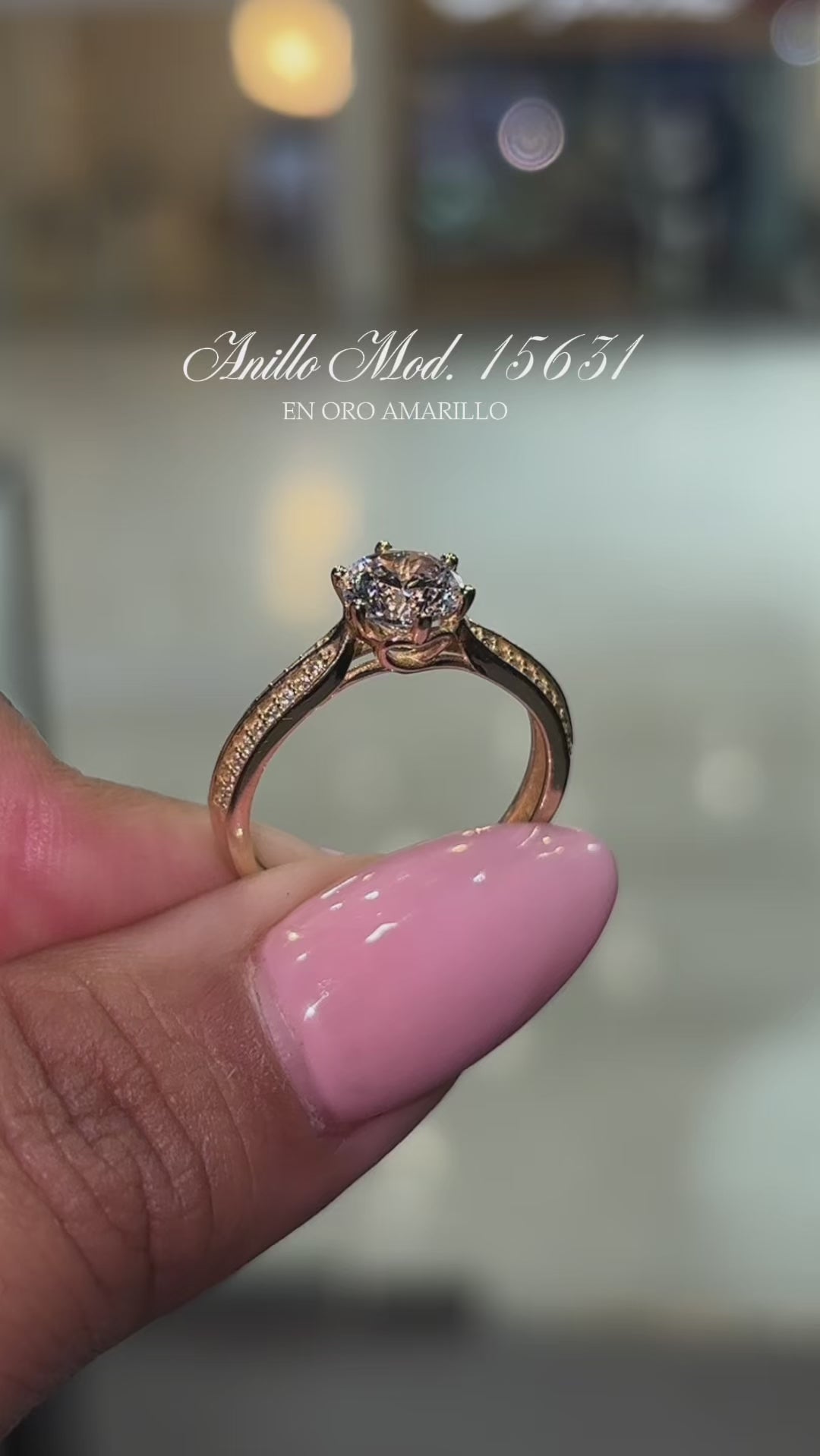 Anillo en Oro Amarillo 10k con Circonias Mod. 15631