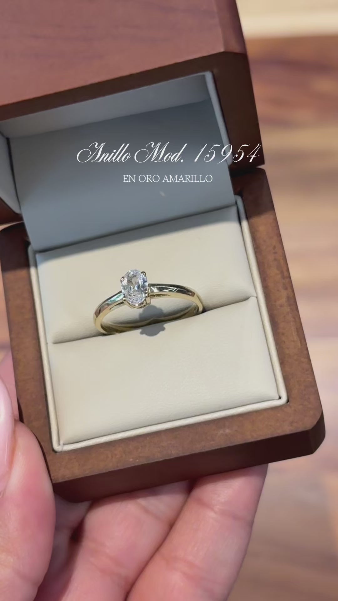 Anillo en Oro Amarillo 10k con Circonia Mod.15954