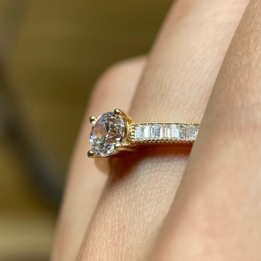 Anillo de compromiso en oro