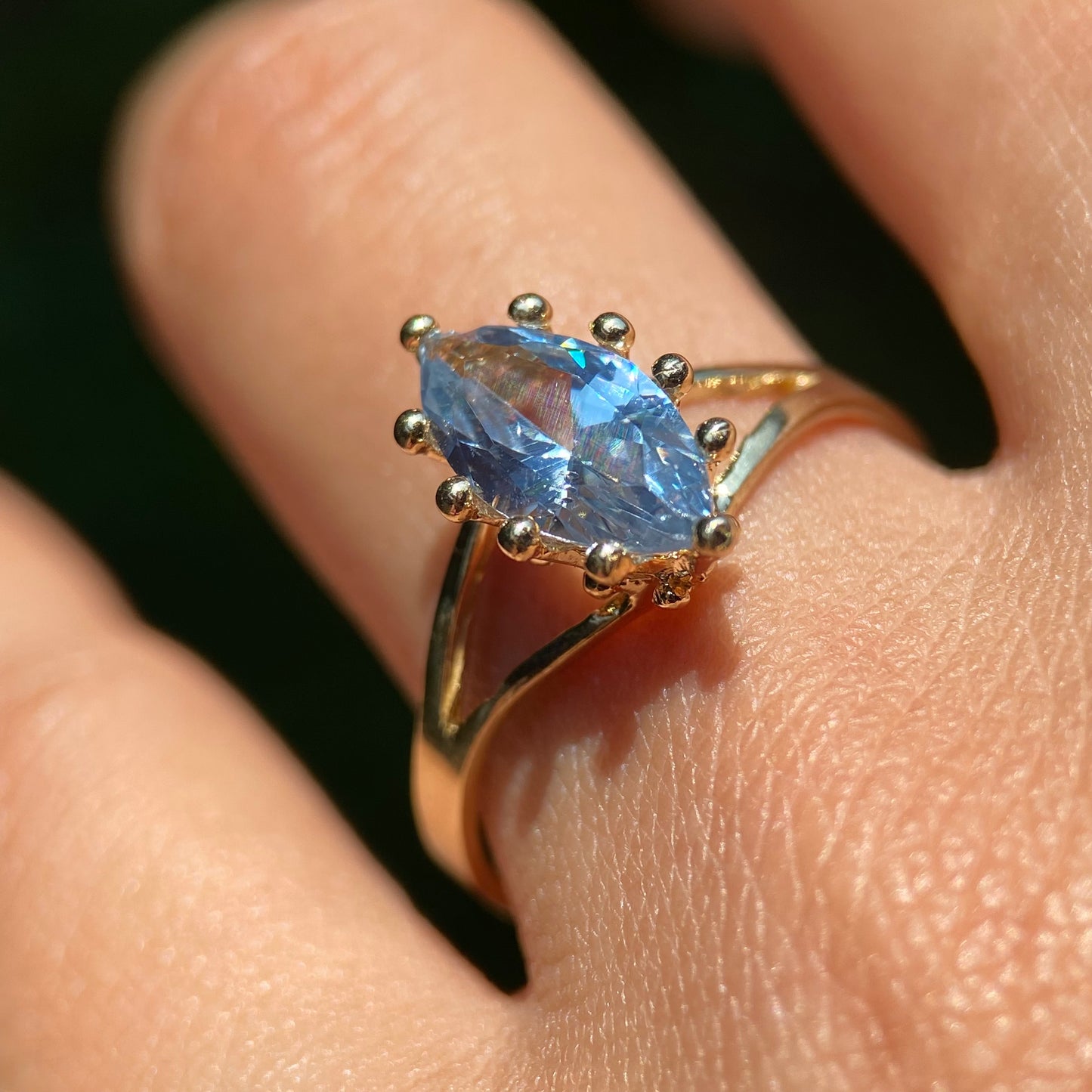 Anillo de compromiso en oro