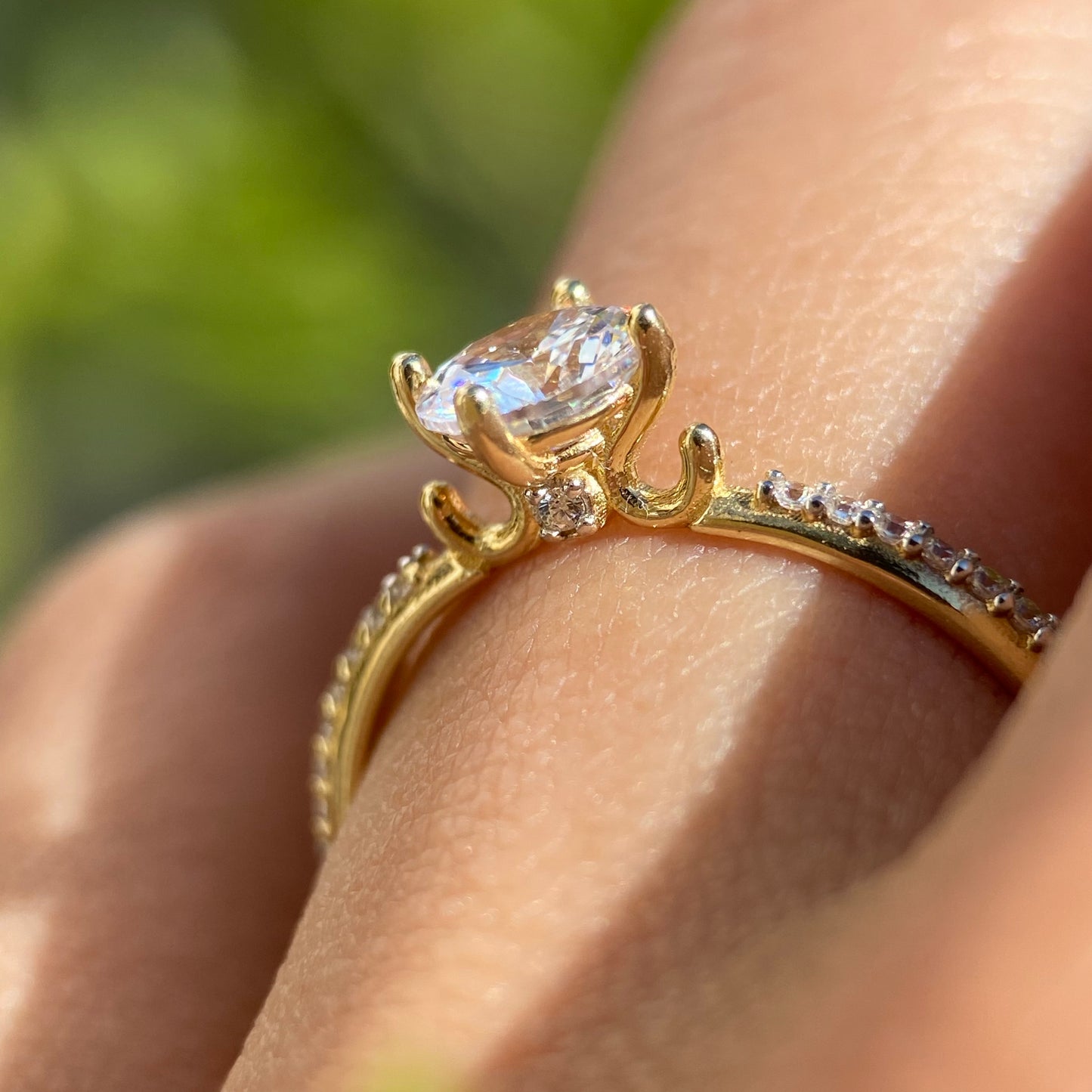 Anillo de compromiso en oro