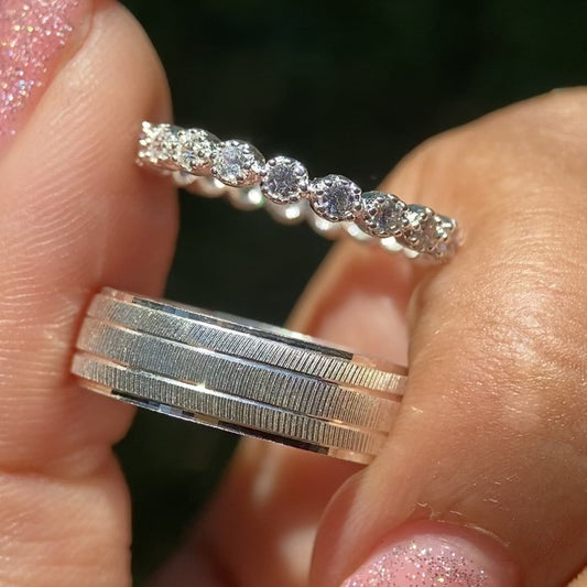 Dúo de Anillos Leah-Ethan en Plata con Circonias
