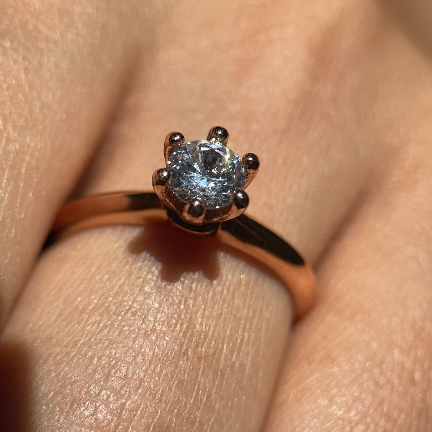 Anillo de compromiso en oro