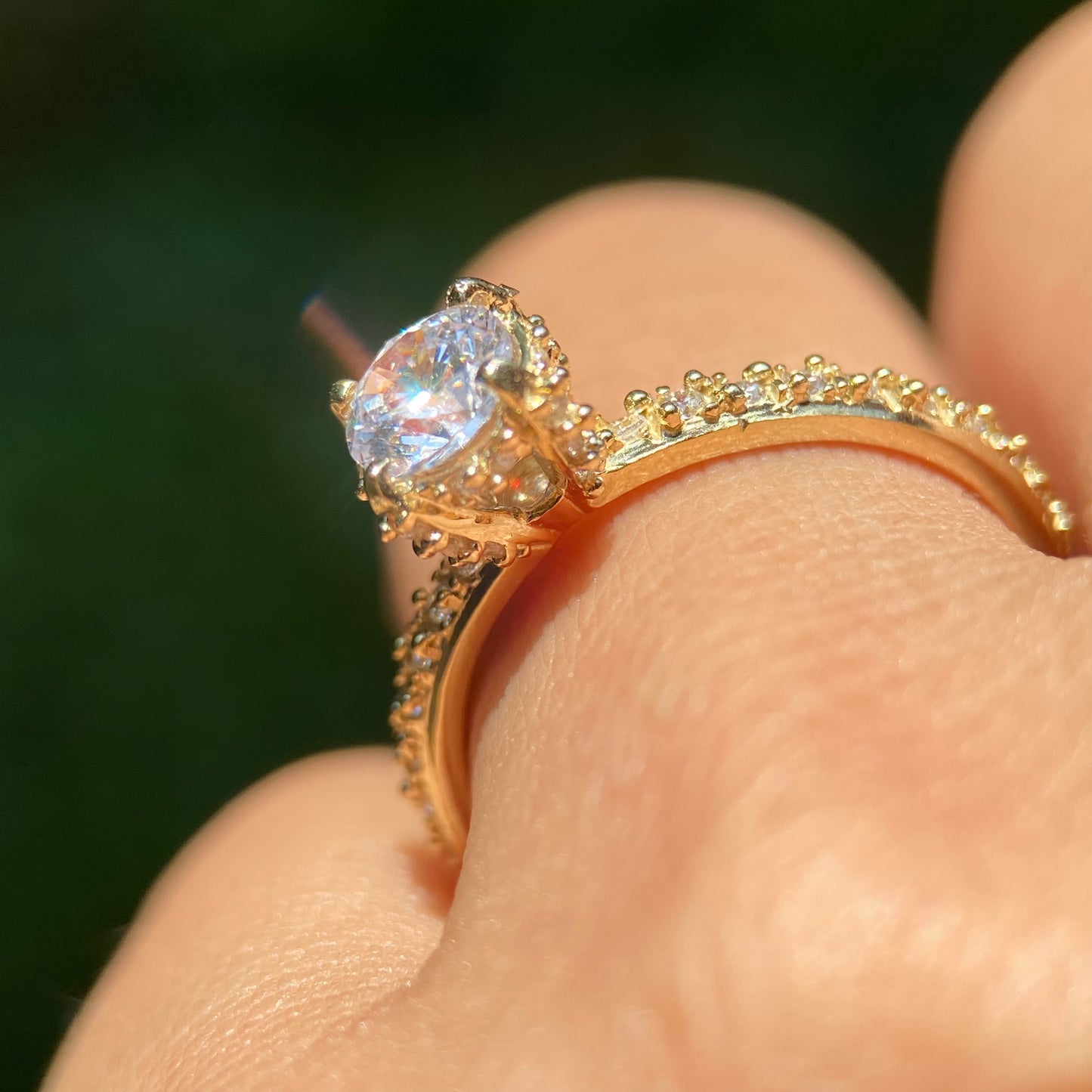 Anillo de compromiso en oro
