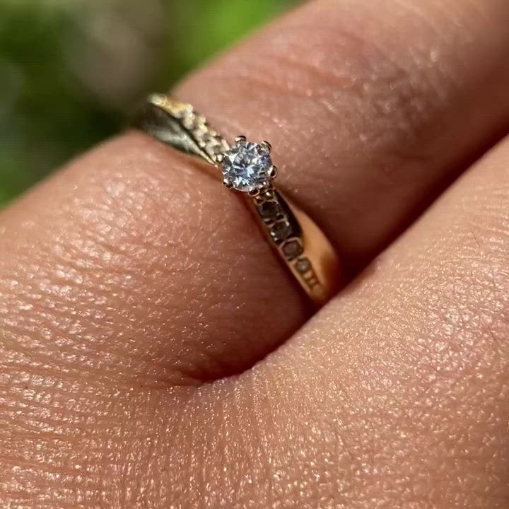 Anillo Hospeil en Oro