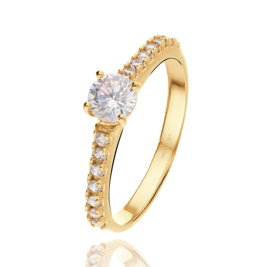 Anillo London en Plata con baño de oro amarillo con circonias