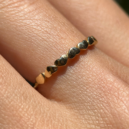Anillo de corazones en Oro Amarillo de 10k  #113