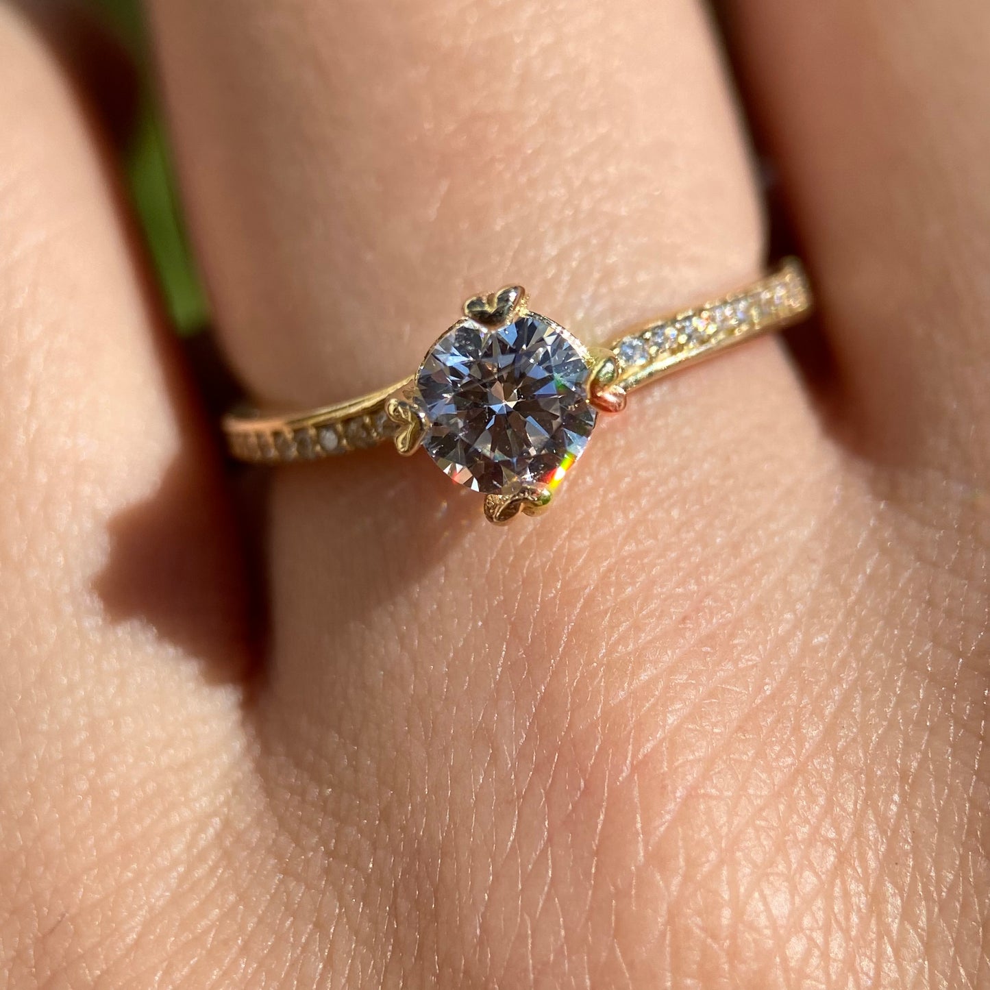Anillo de compromiso en oro