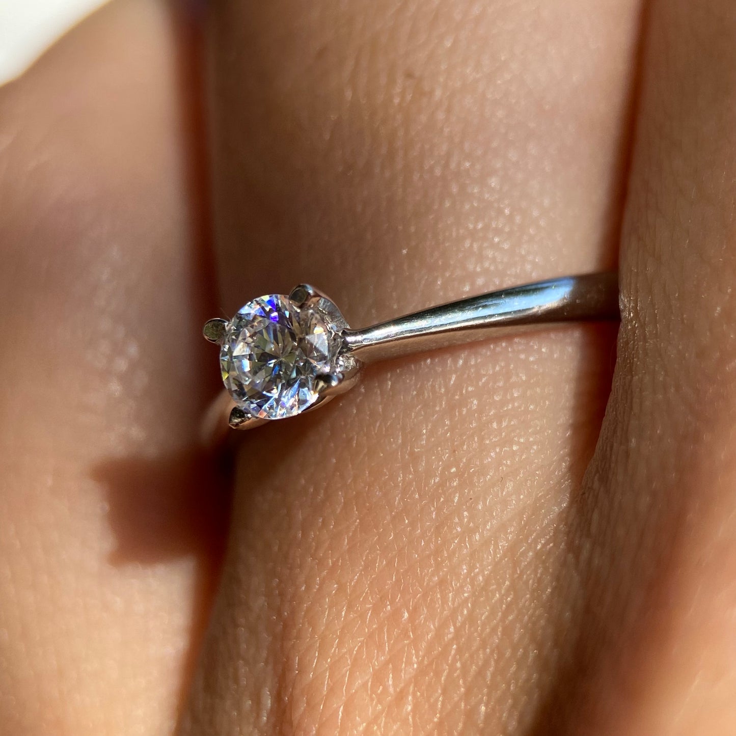 Anillo de compromiso en oro