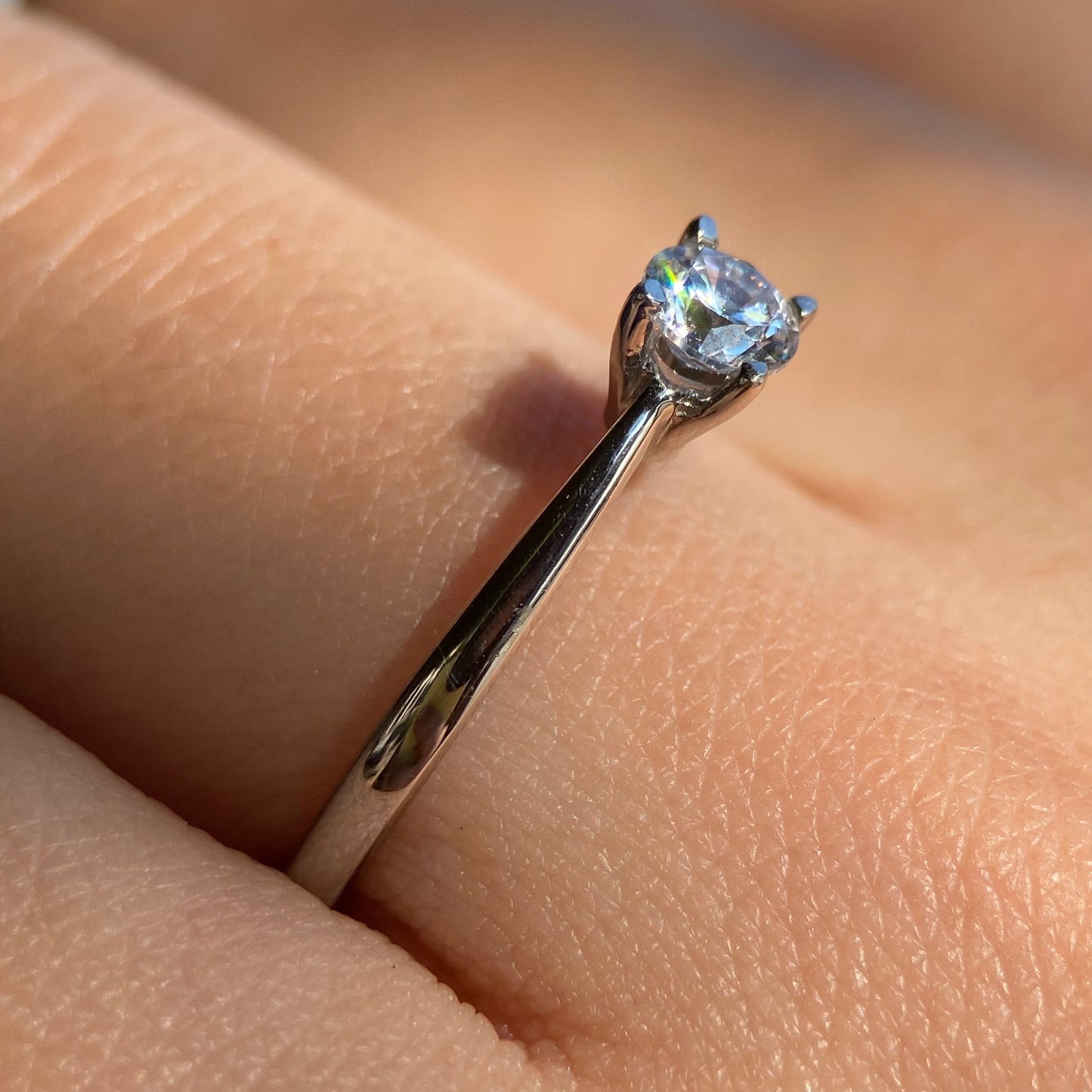 Anillo de compromiso en oro