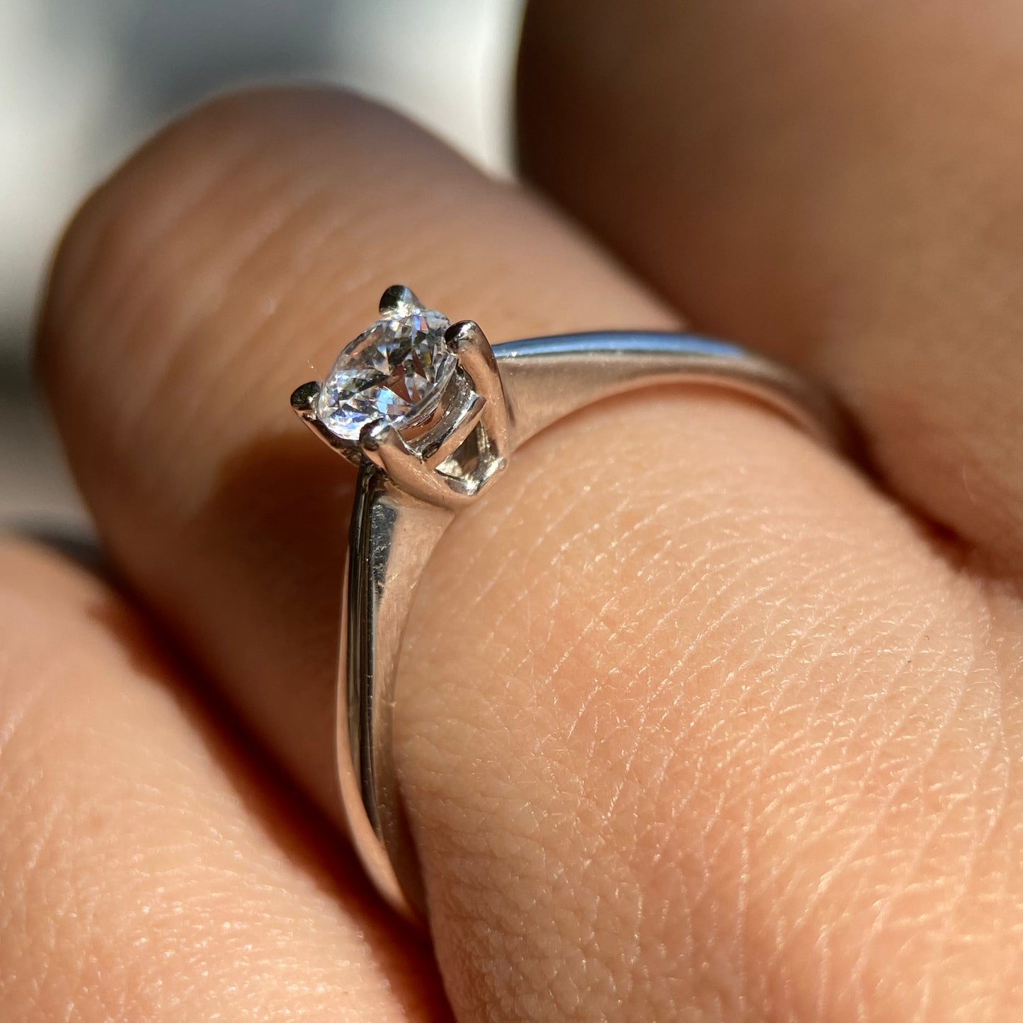 Anillo de compromiso en oro