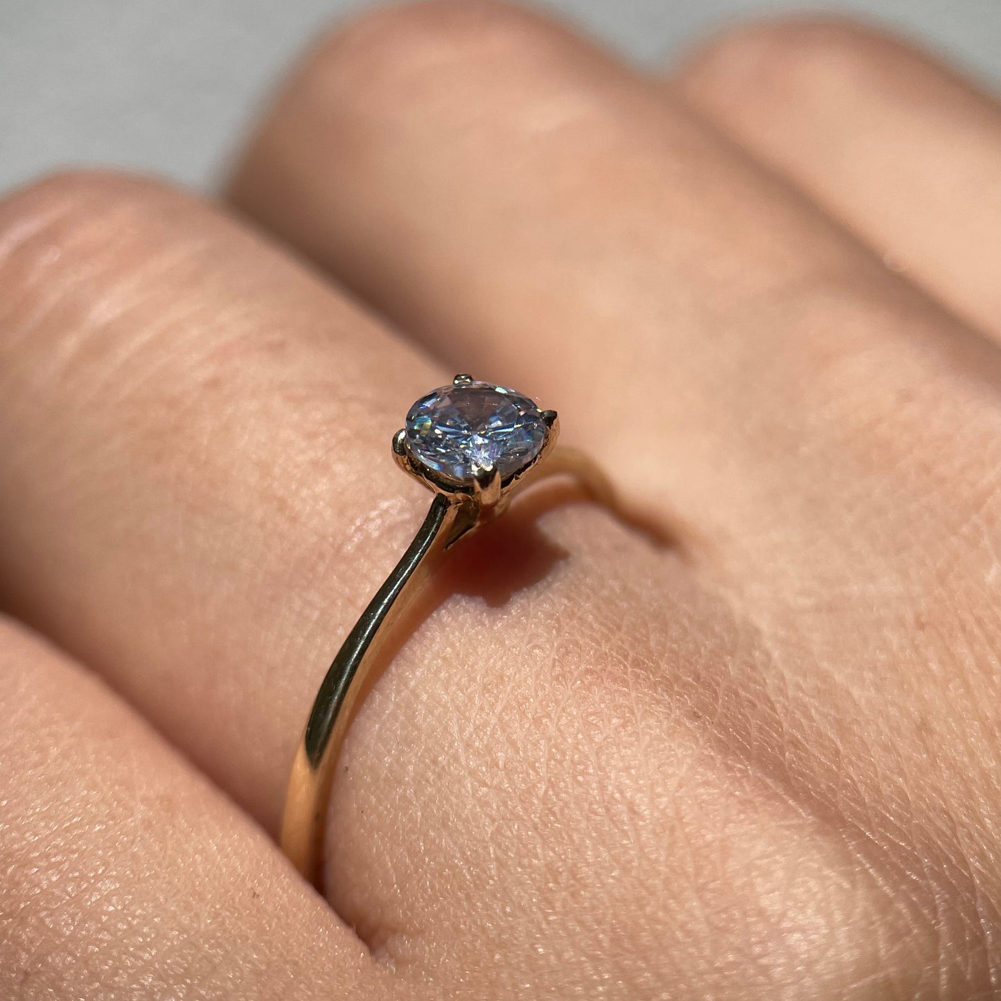 Anillo de compromiso en oro