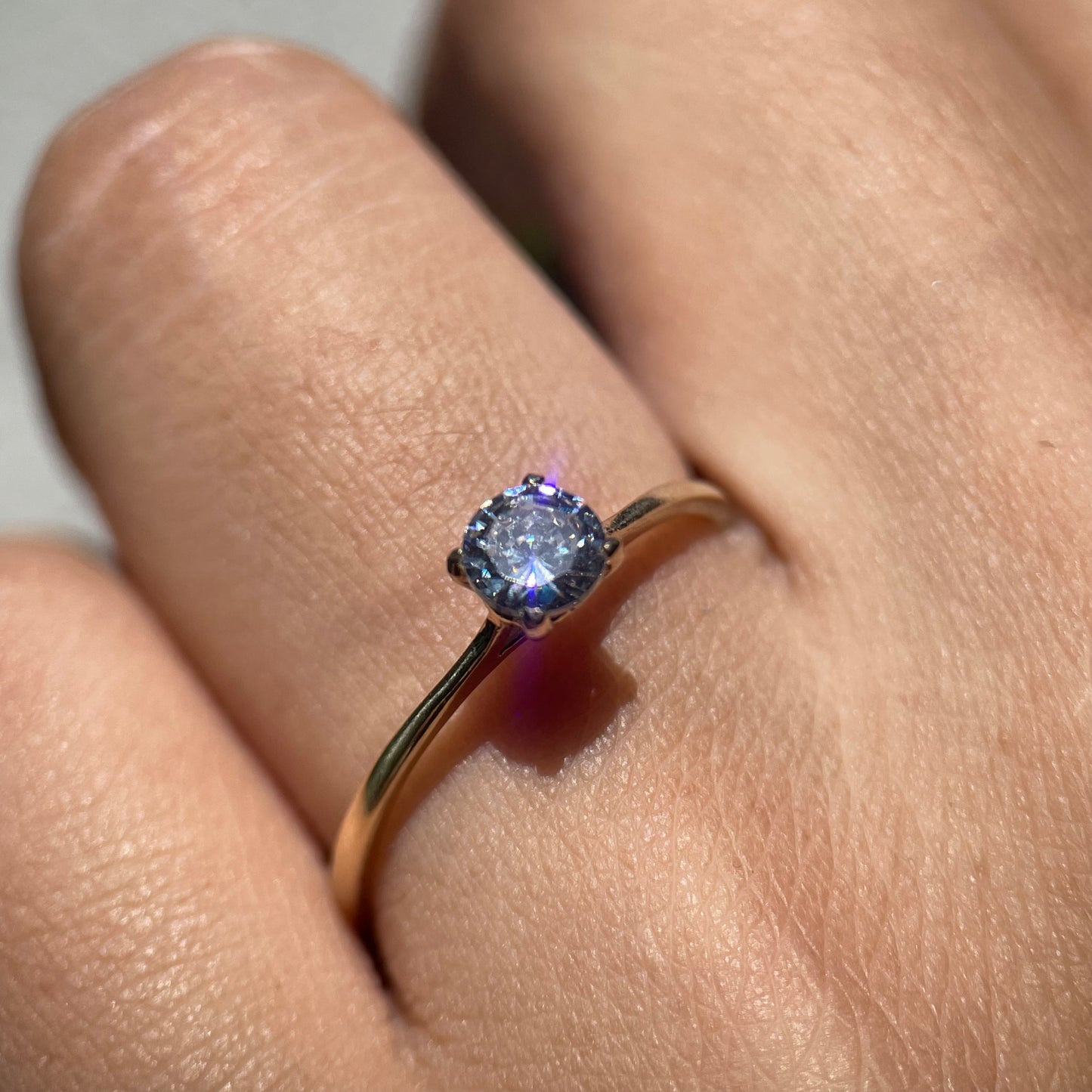 Anillo de compromiso en oro