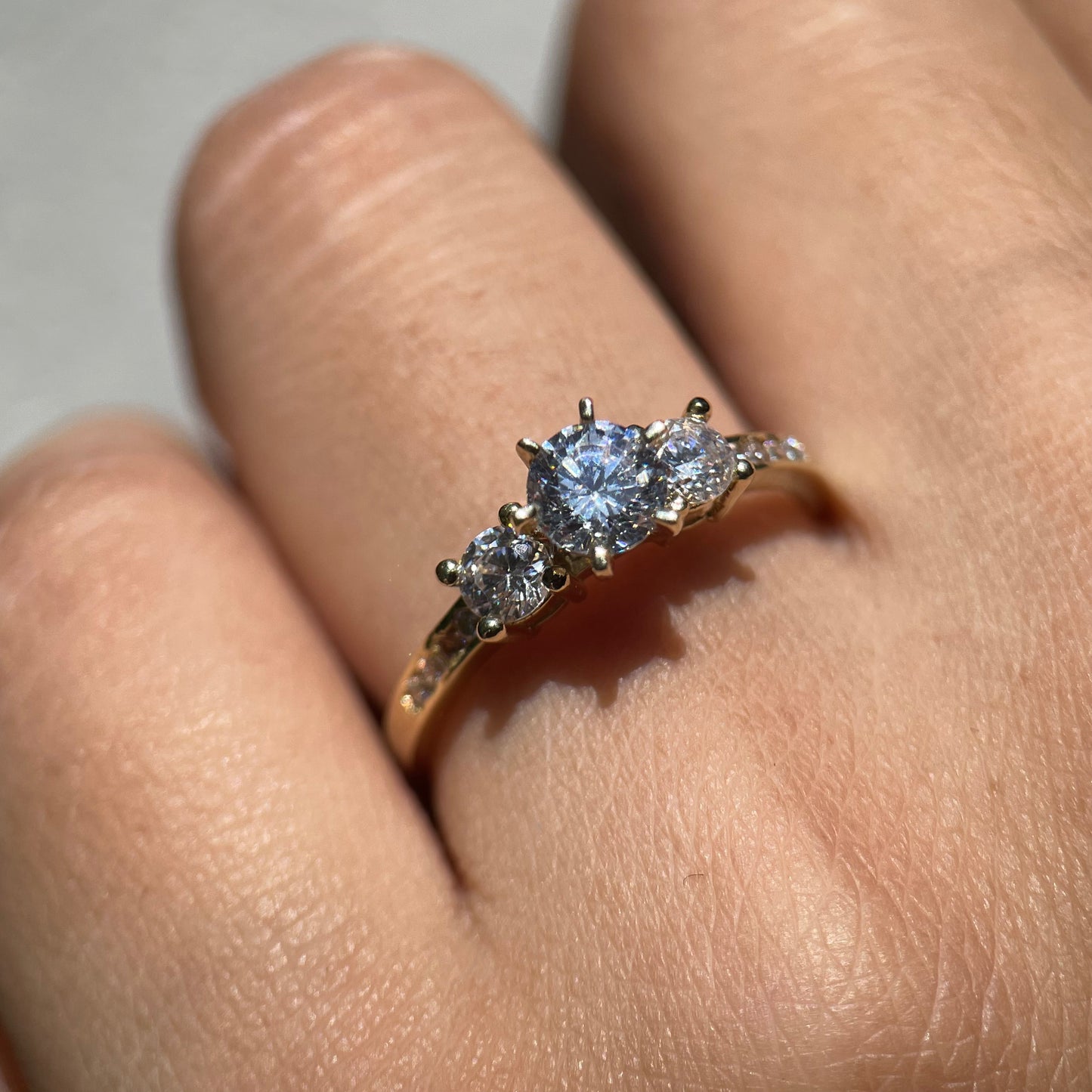 Anillo de compromiso en oro