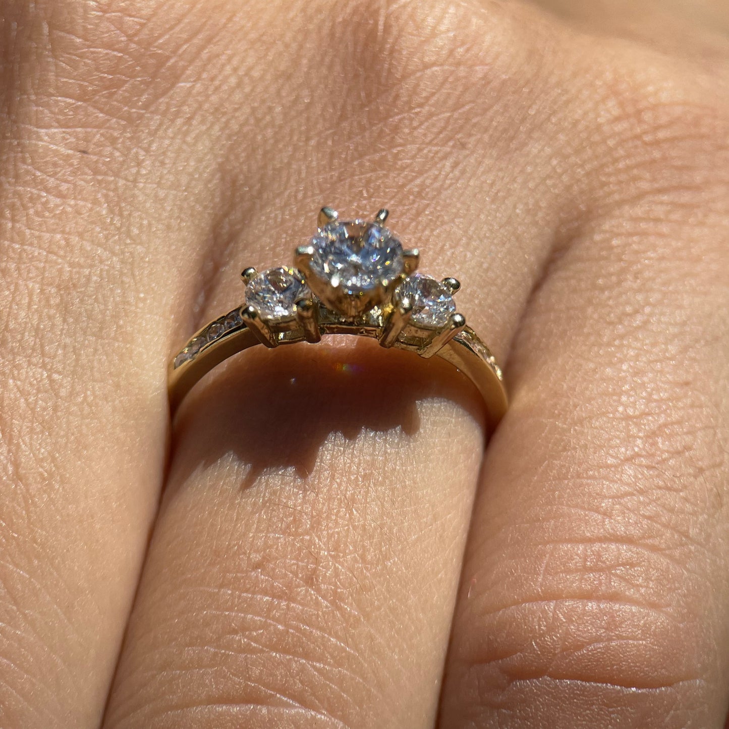 Anillo de compromiso en oro