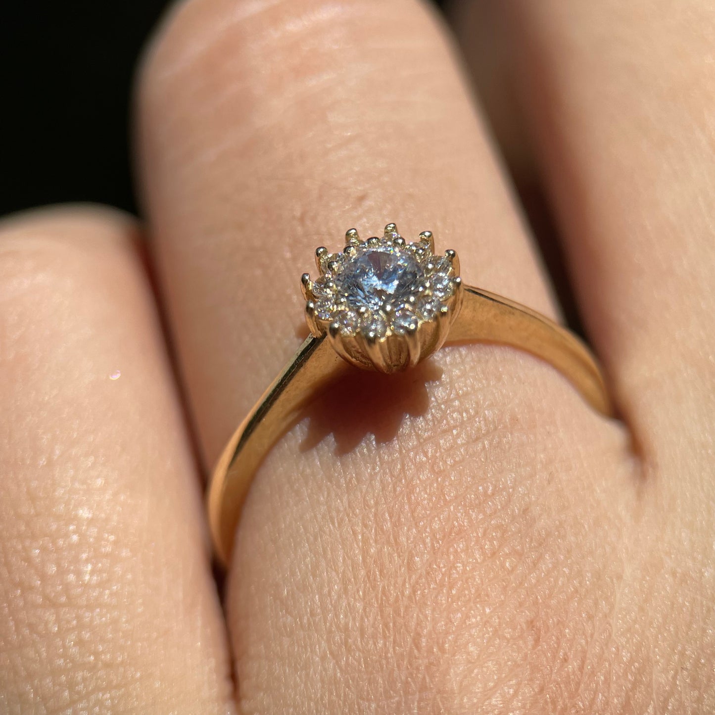 Anillo de compromiso en oro