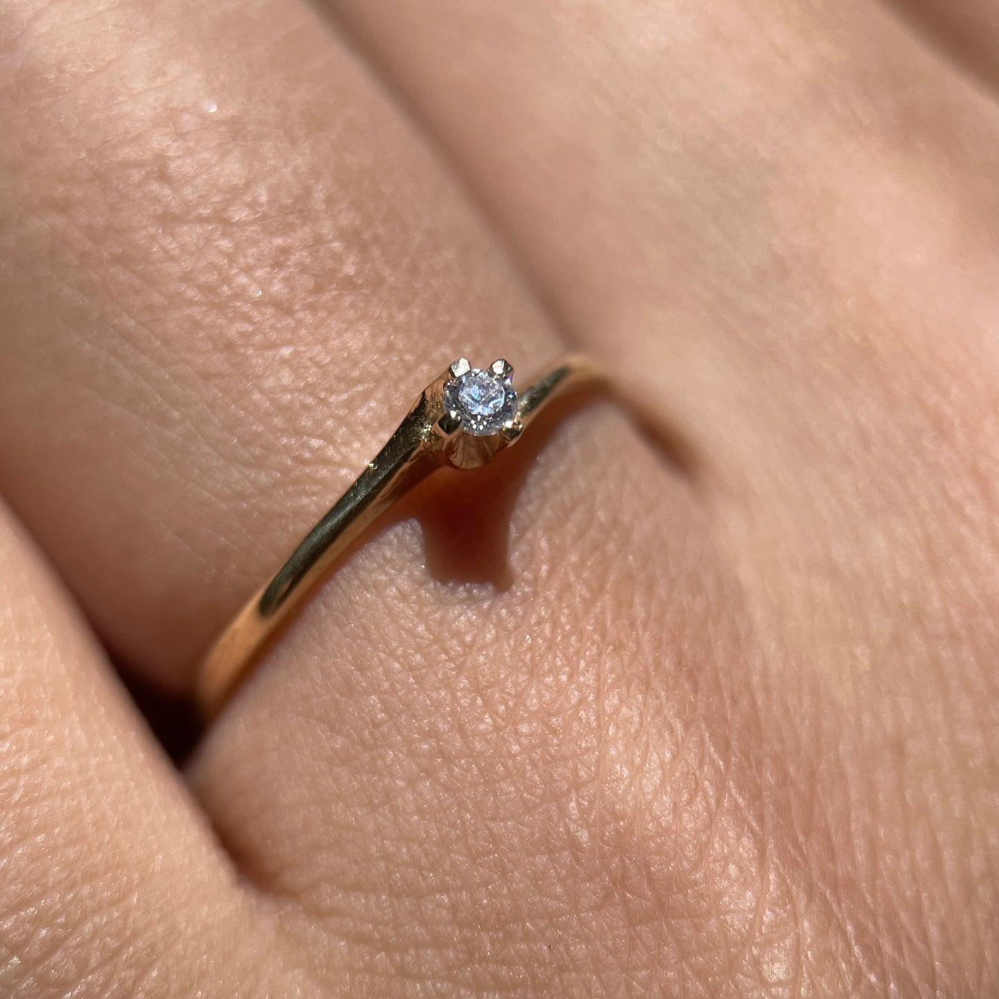 Anillo de compromiso en oro