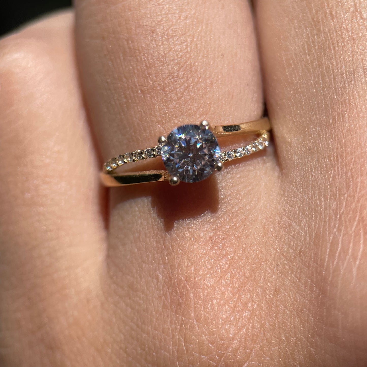 Anillo de compromiso en oro