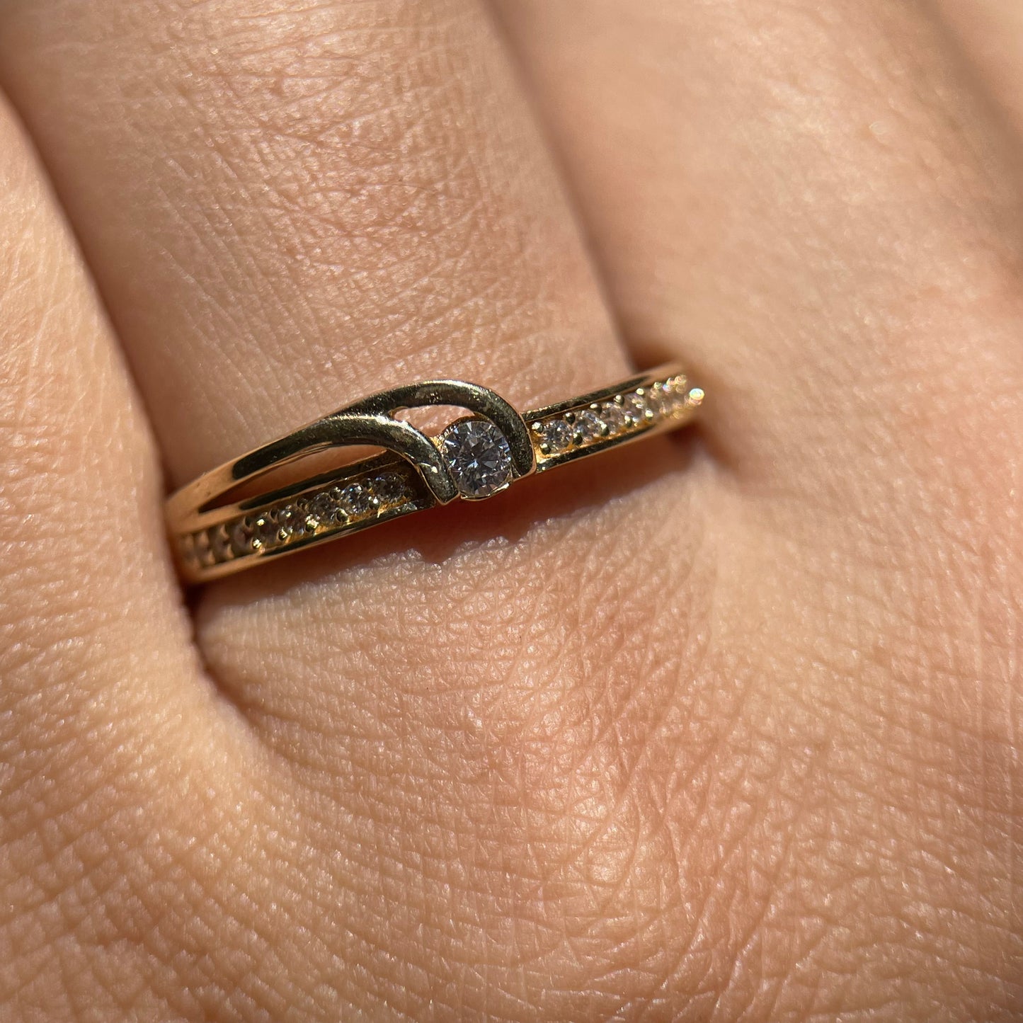Anillo de compromiso en oro