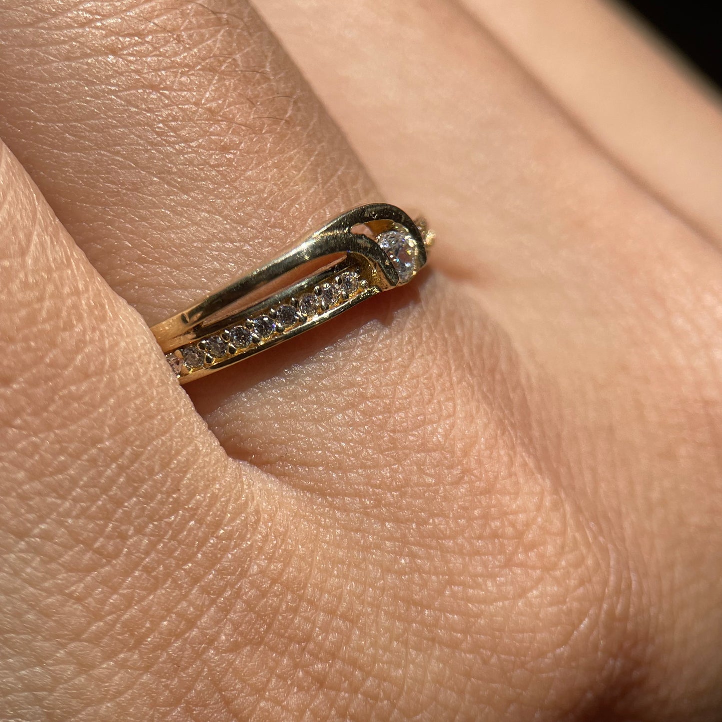 Anillo de compromiso en oro