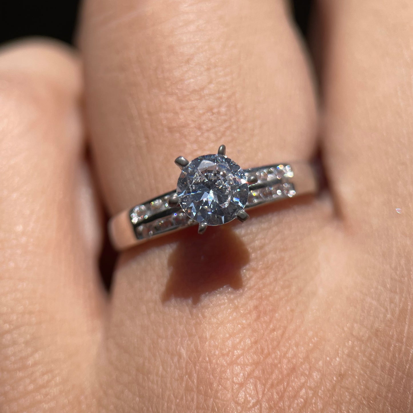 Anillo de compromiso en oro