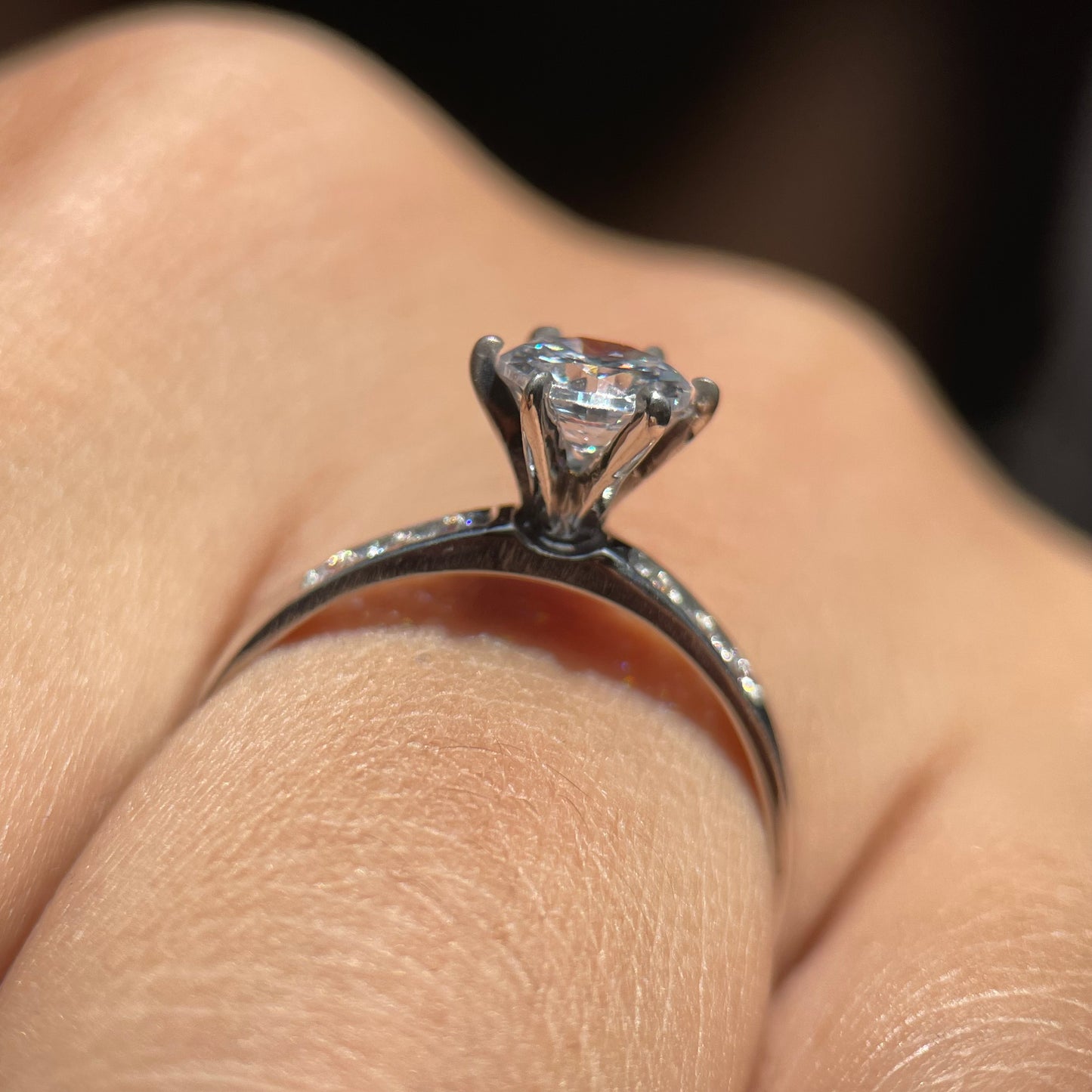 Anillo de compromiso en oro