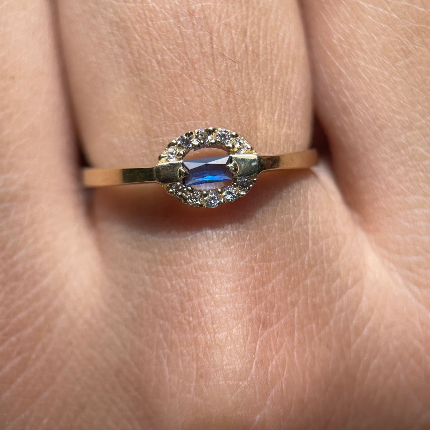 Anillo de compromiso en oro