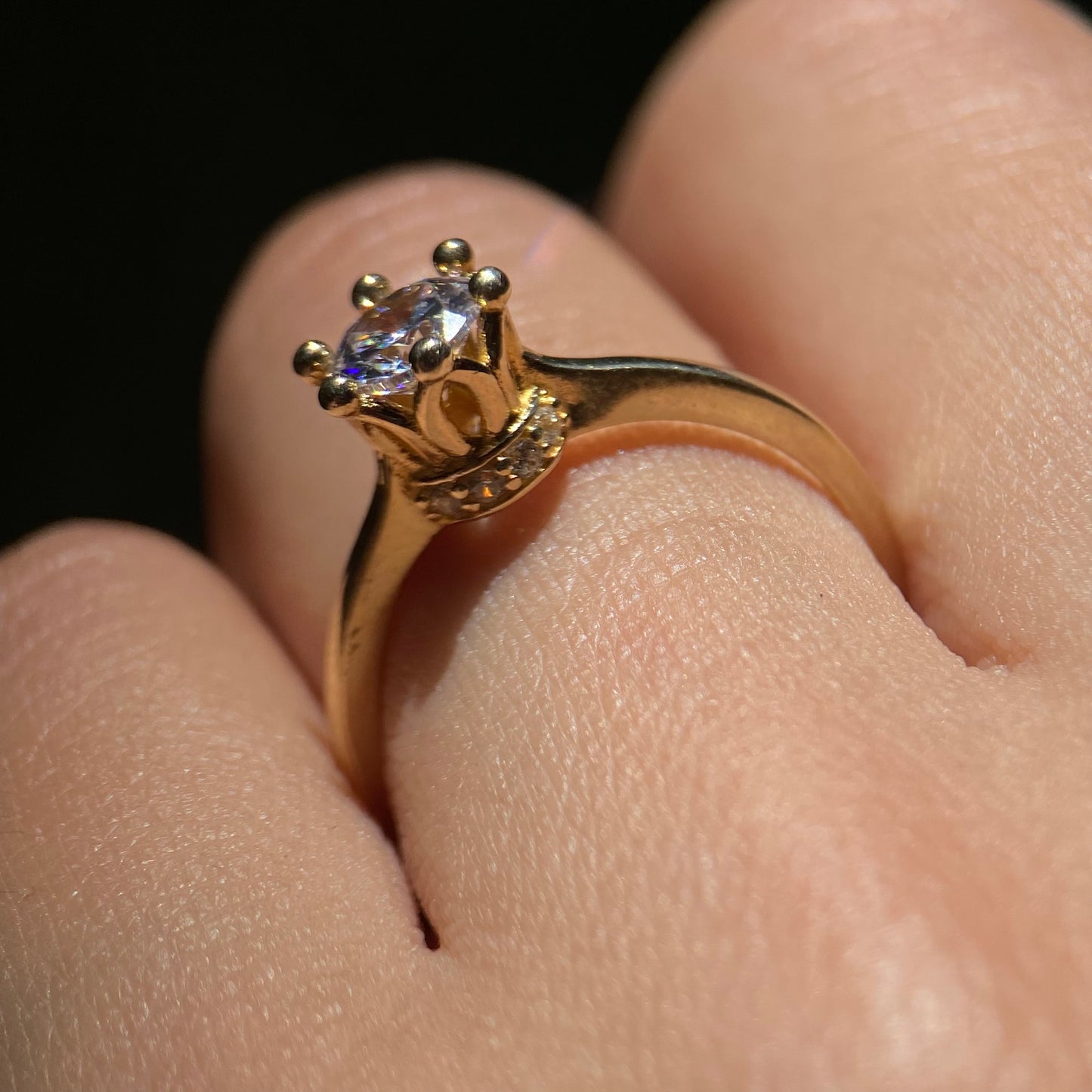 10k Yellow Gold Engagement Ring Code: MAN117