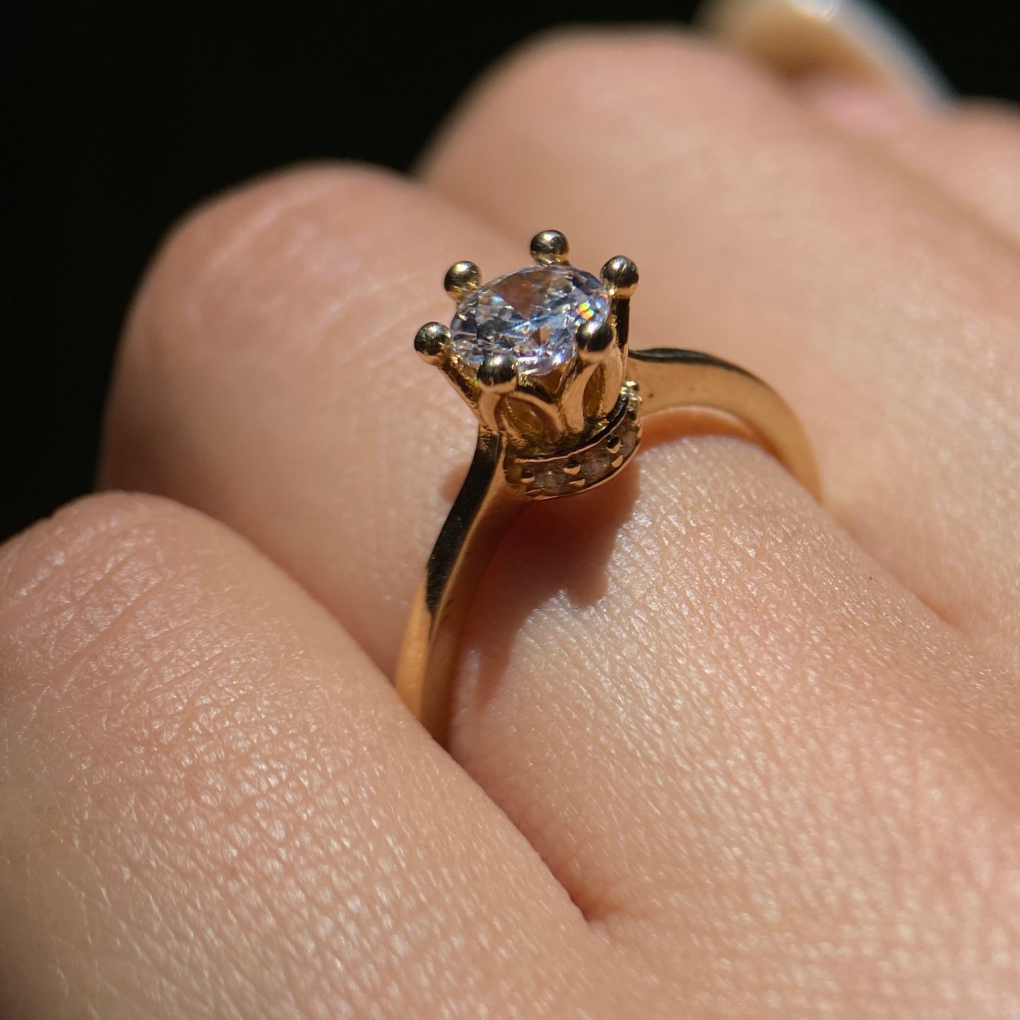 10k Yellow Gold Engagement Ring Code: MAN117
